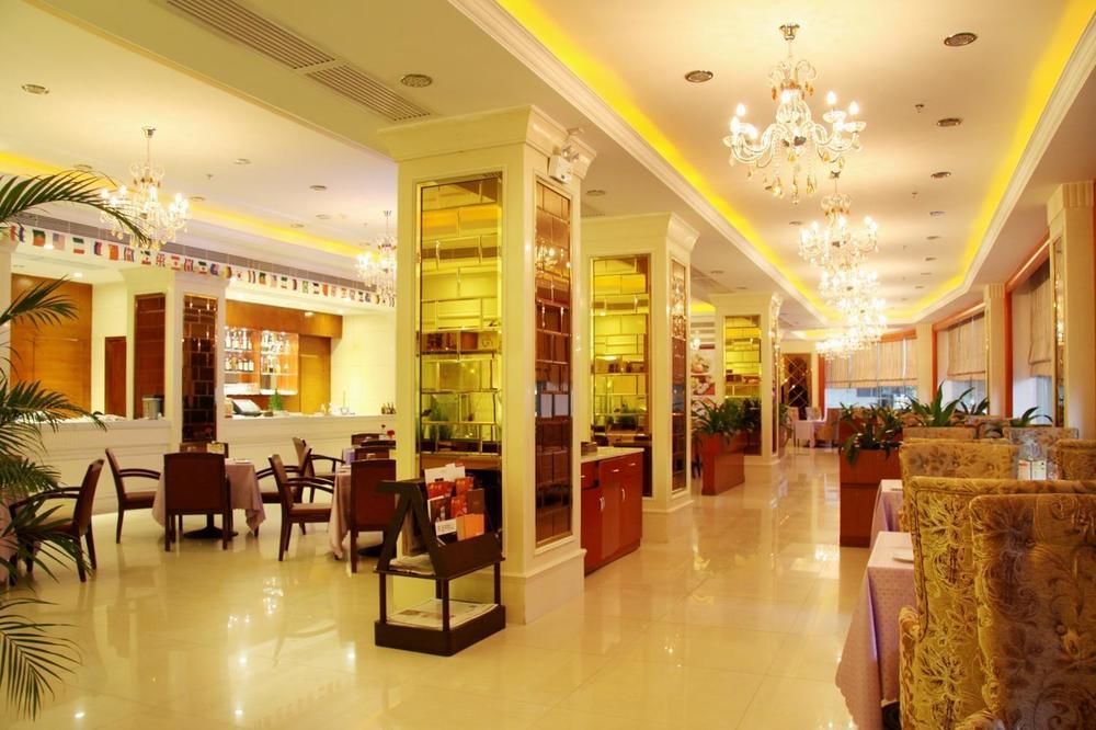 Huizhou Jinhuayue International Hotel Exterior photo