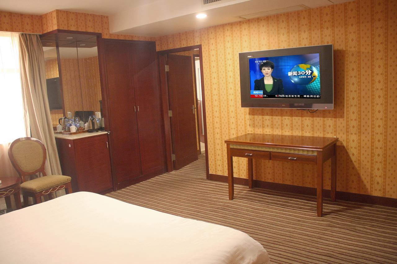 Huizhou Jinhuayue International Hotel Exterior photo