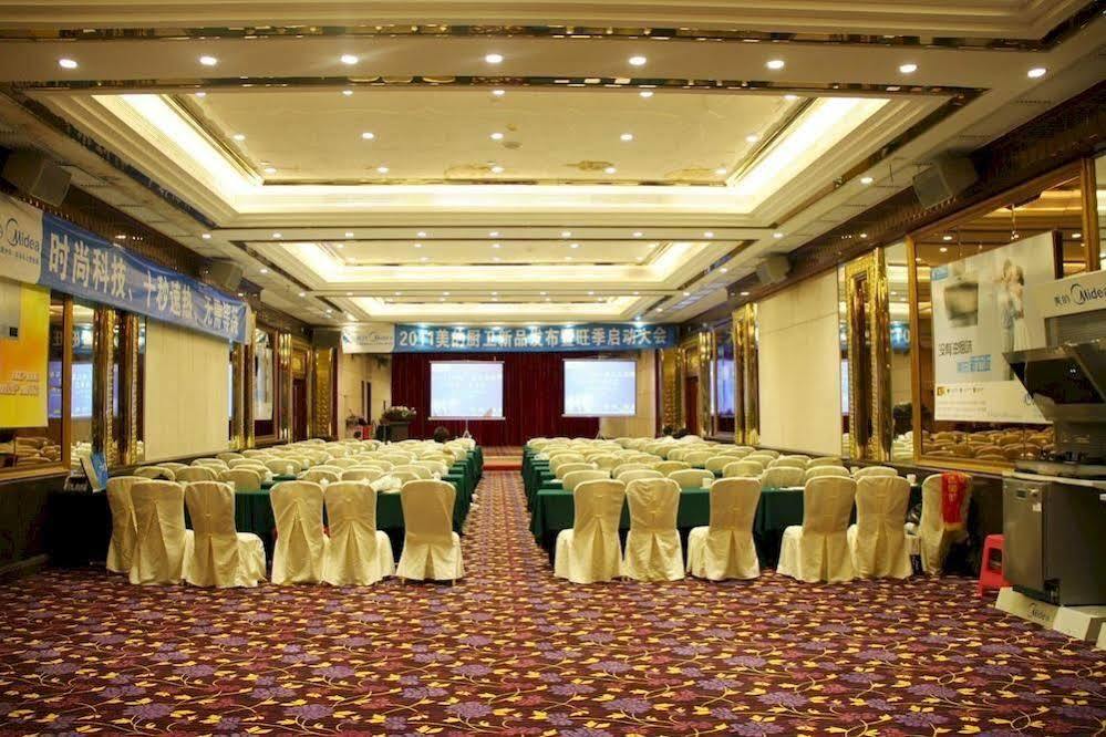 Huizhou Jinhuayue International Hotel Exterior photo